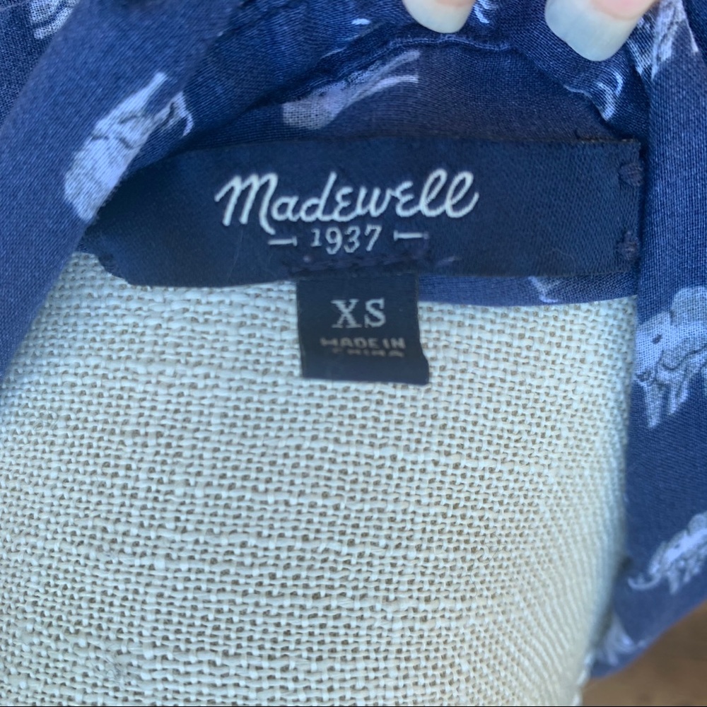 Madewell Elephant Button Up - Picture 4 of 5